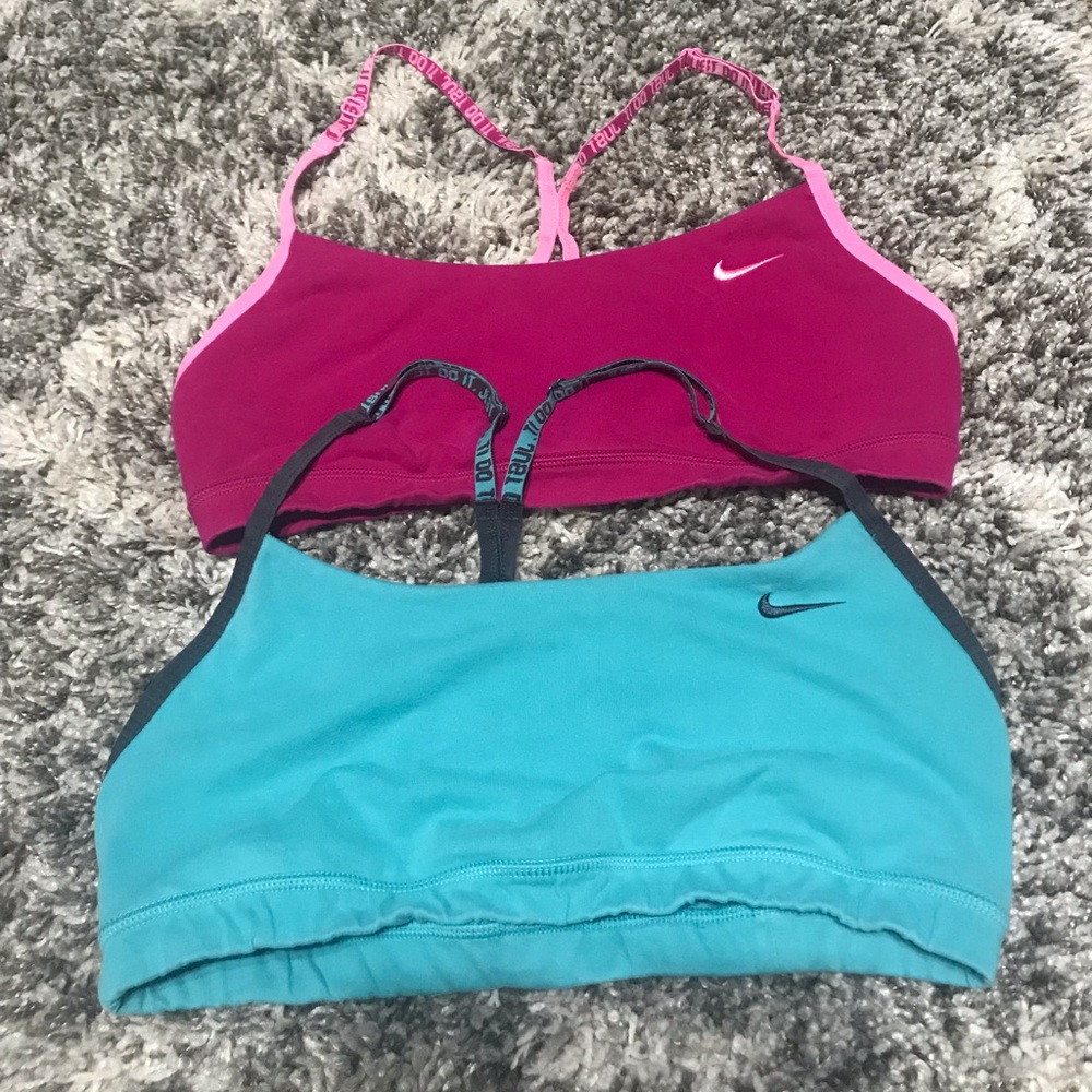 Nike sports bra (2)